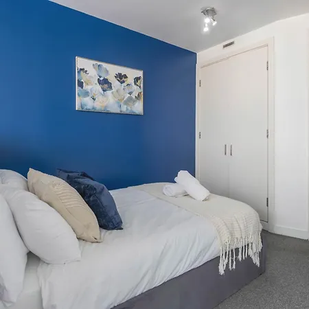 Bullring Modern & Stylish Apartment With City Skyline Views & Free Parking Birmingham Exterior photo